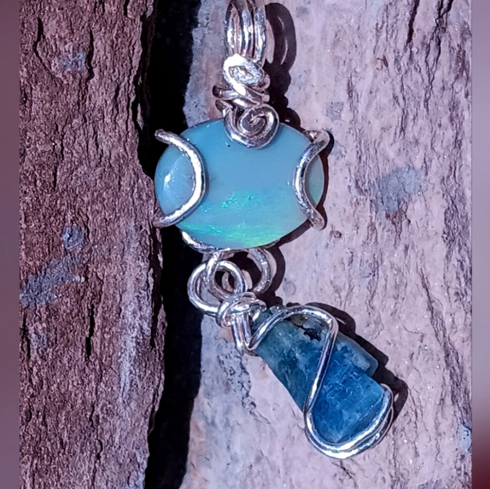 Australian Opal And Raw Aquamarine Pendant Sterling Silver - Picture 5 of 15